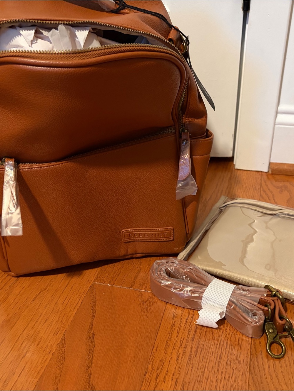 Bodomint Joni 2.0 Camel Convertible Backpack Diaper Bag NWT - Picture 7 of 8